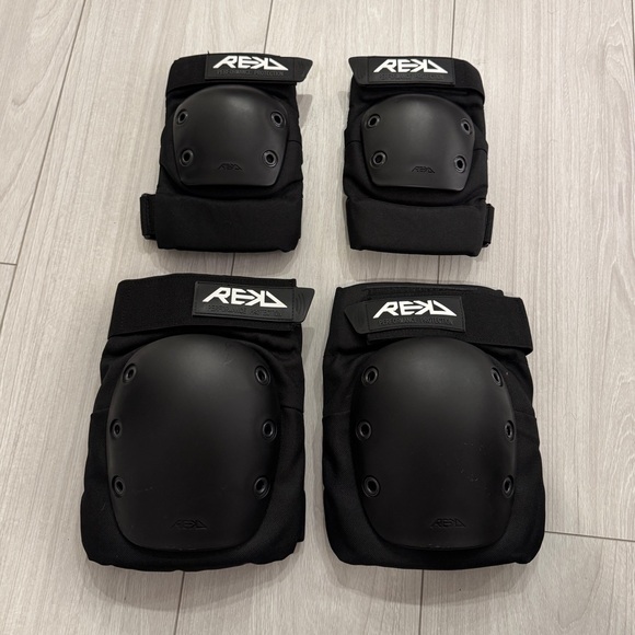 REKD Skate pads - Elbow and Knee pads set - Picture 1 of 11